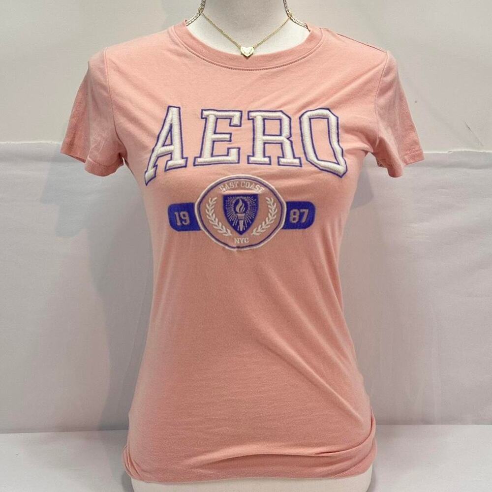 Aeropostale Classic Crew Vintage Baby Pink Full Length Shirt Size Small